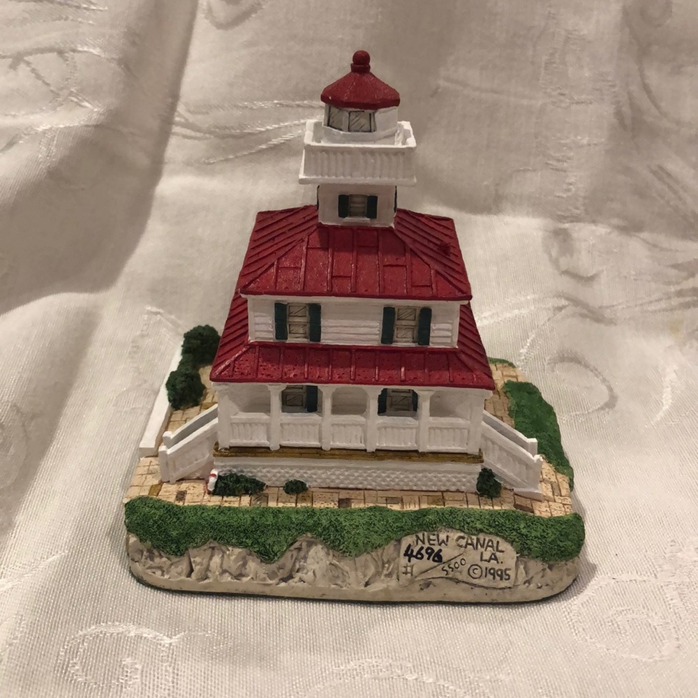 NWT Department 56 Louisiana #148 Harbor Lights